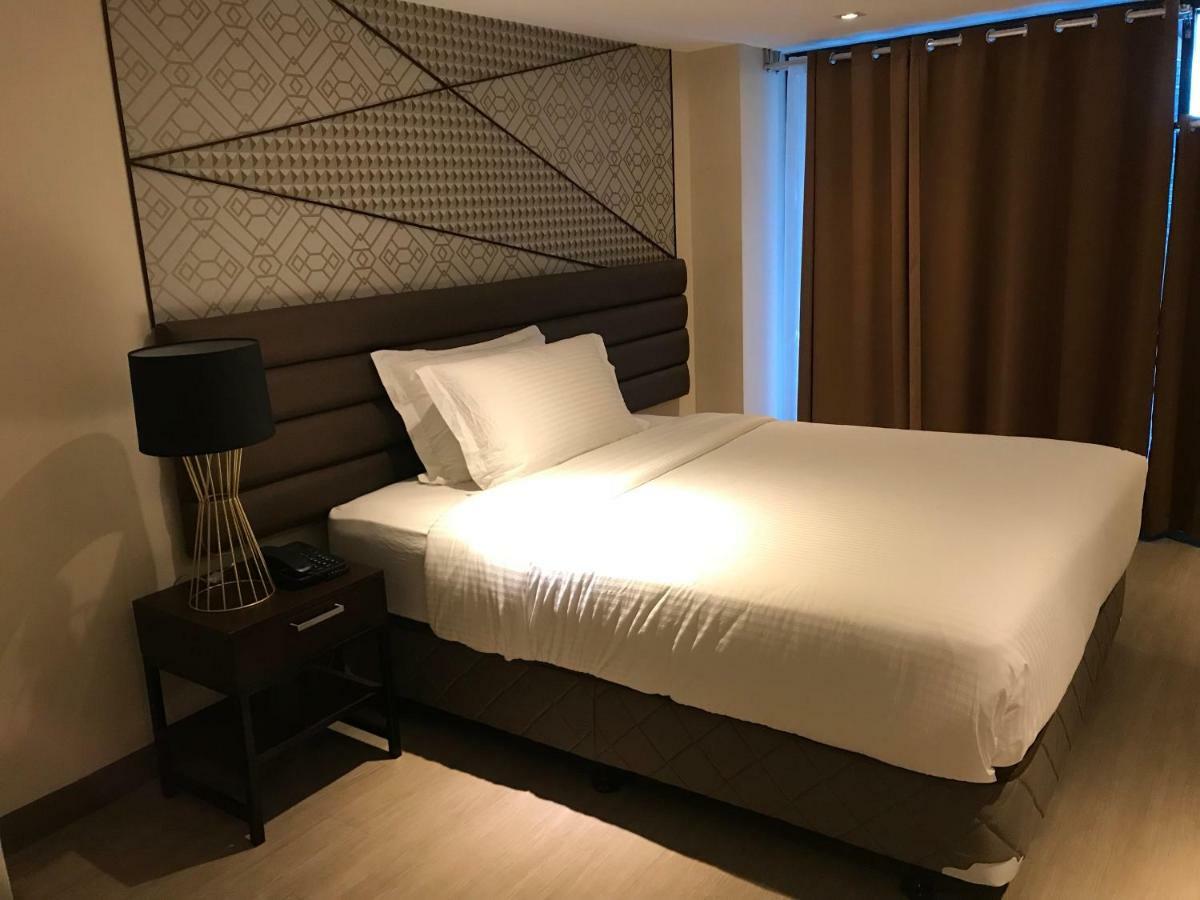 Maxx Hotel Ortigas Pasig City 외부 사진