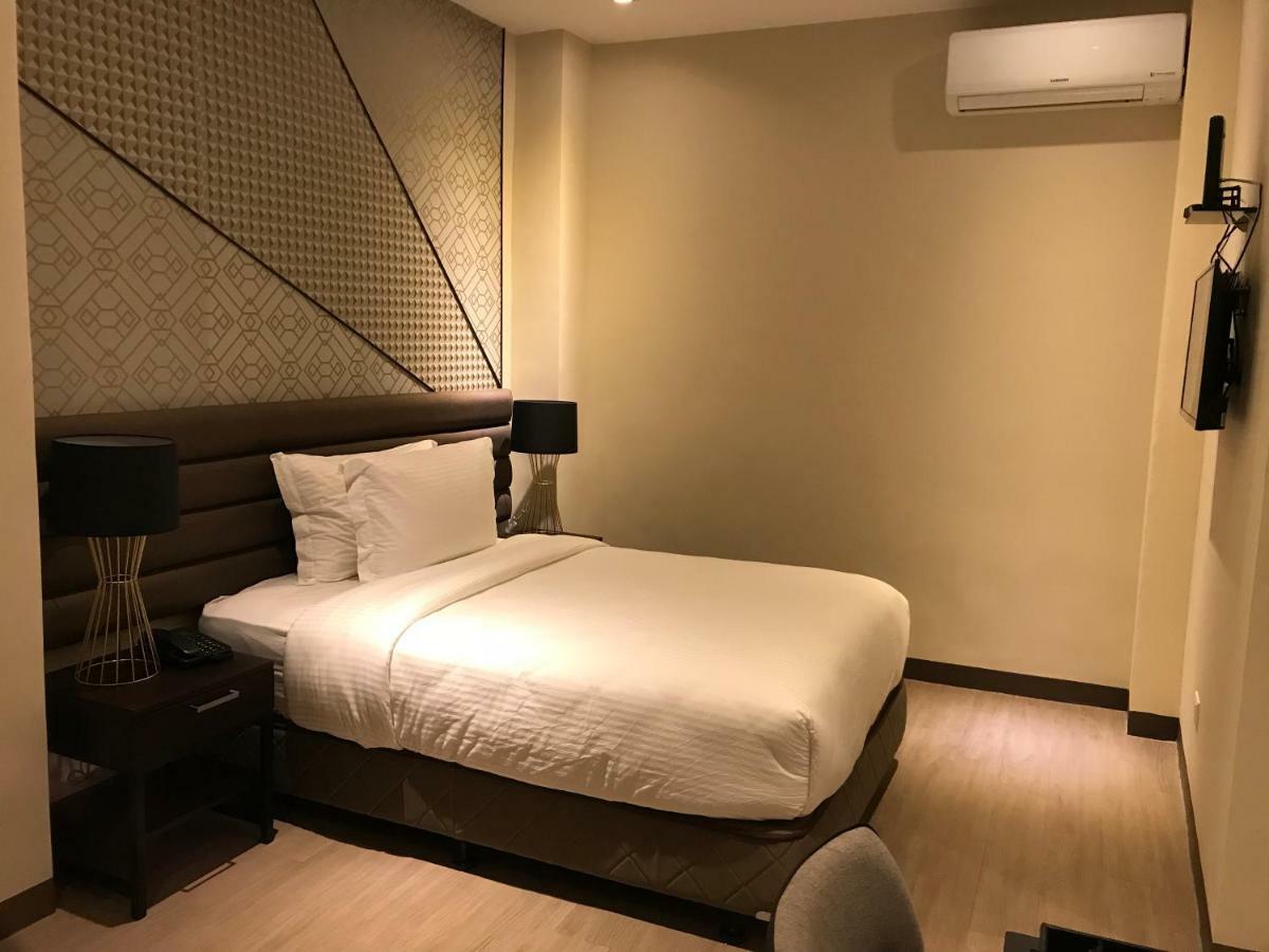Maxx Hotel Ortigas Pasig City 외부 사진