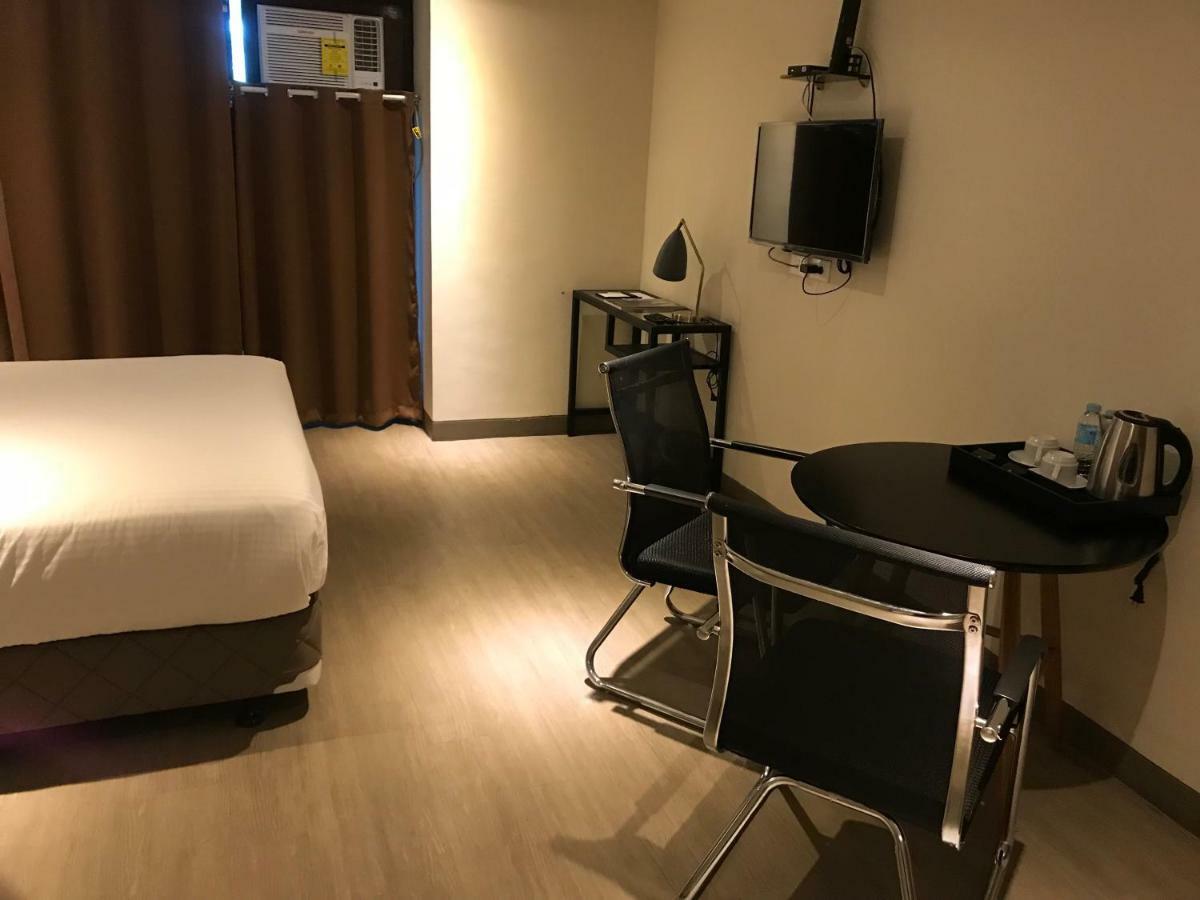 Maxx Hotel Ortigas Pasig City 외부 사진
