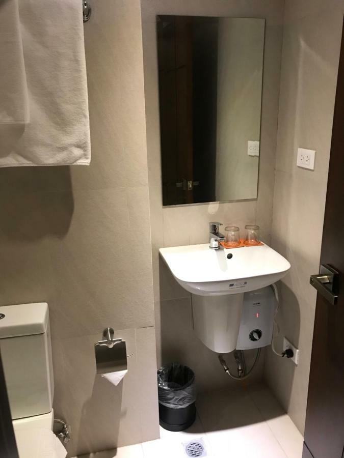 Maxx Hotel Ortigas Pasig City 외부 사진